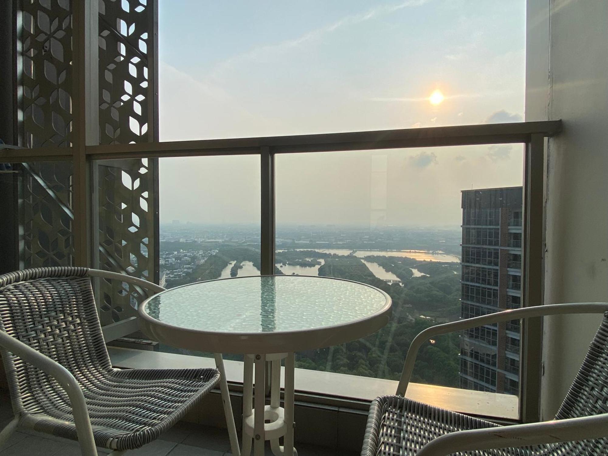 Comfort And Luxury Private Room At Goldcoast Pik Jakarta Extérieur photo