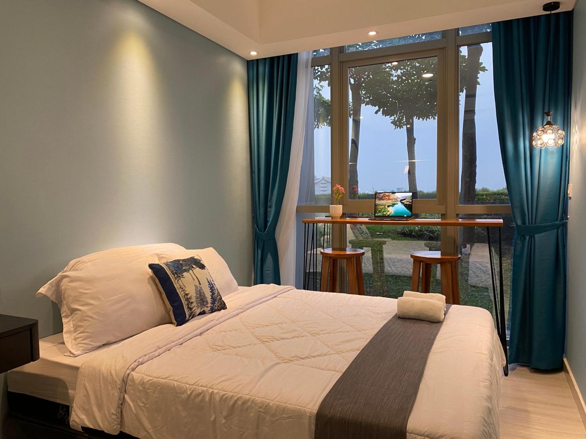 Comfort And Luxury Private Room At Goldcoast Pik Jakarta Chambre photo